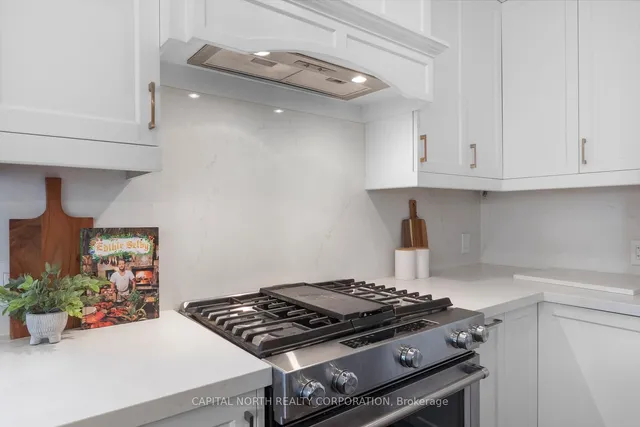 Additional image 9 of 19 Vanderbrent Cres