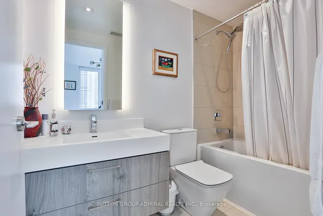 Additional image 29 of 1 Yorkville Ave Unit 4902