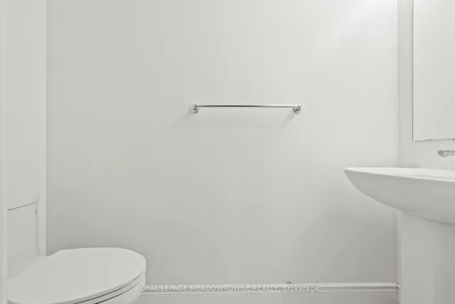 Additional image 22 of 1050 Main St Unit 809