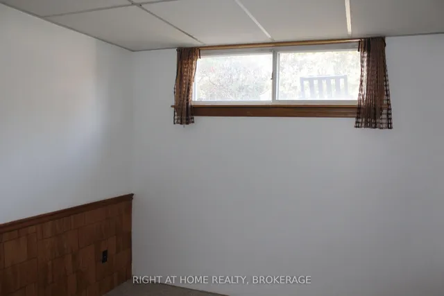 Additional image 30 of 90 Foxbar Rd