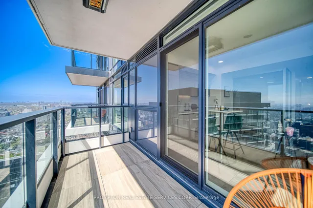 Additional image 12 of 38 Widmer St Unit 3001