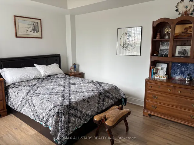 Additional image 24 of 500 Queens Quay N/A Unit 412W