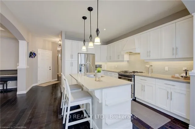 Additional image 13 of 298 Tremaine Cres