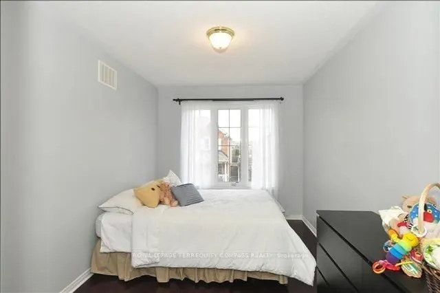 Additional image 11 of 8 Edhouse Ave