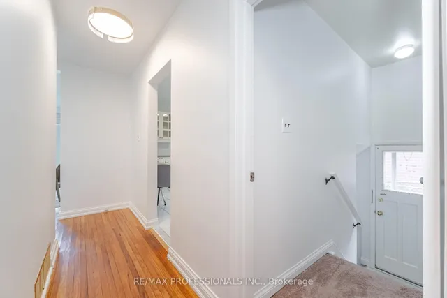 Additional image 23 of 36 Templar Dr