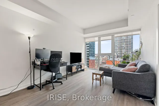 Additional image 8 of 357 King St Unit 1702