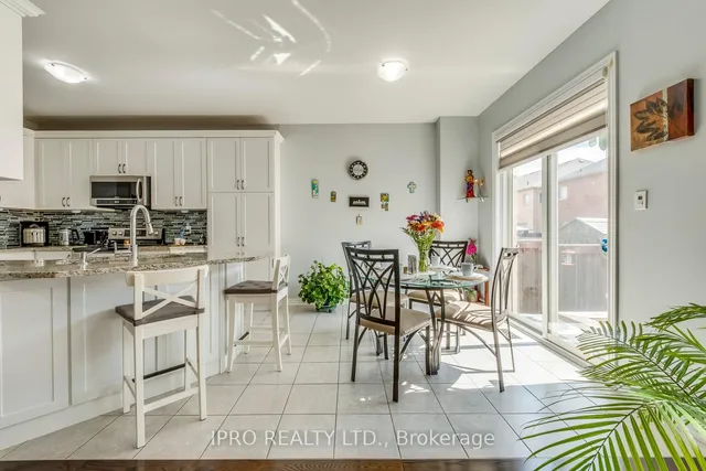 Additional image 17 of 11 Trentonian St