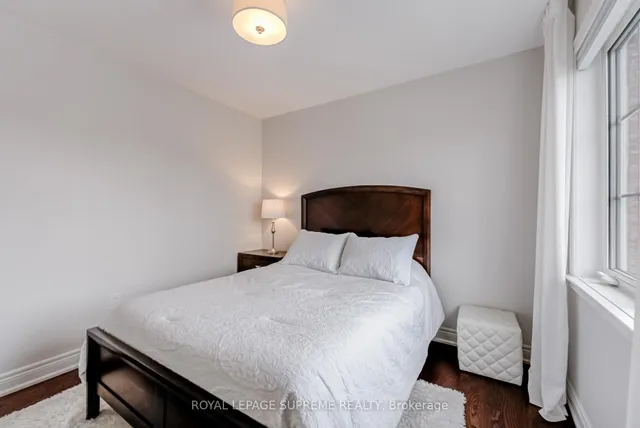 Additional image 20 of 34 Purdy Cres