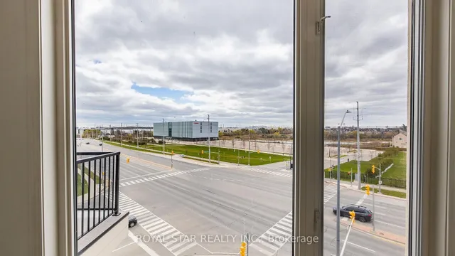 Additional image 26 of 50 Sky Harbour Dr Unit 407