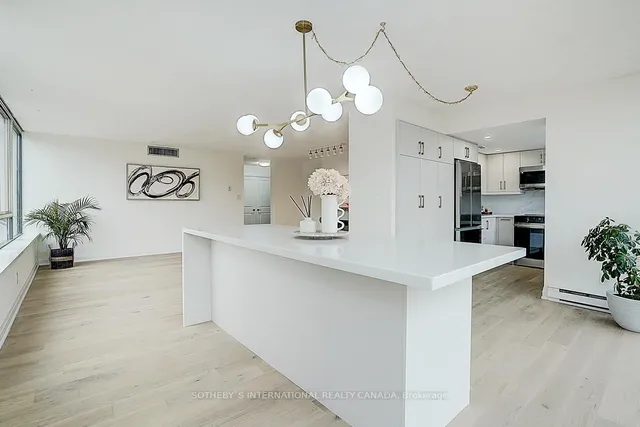 Additional image 18 of 1240 Marlborough Crt Unit 704