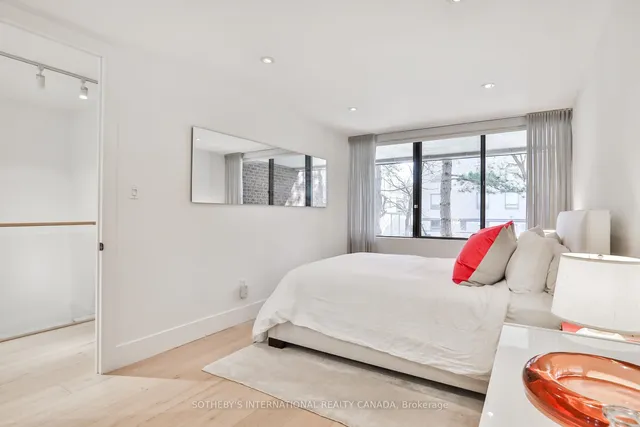 Additional image 19 of 142 Pears Ave Unit A9