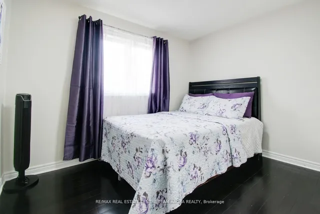 Additional image 29 of 25 Sweet Briar Lane