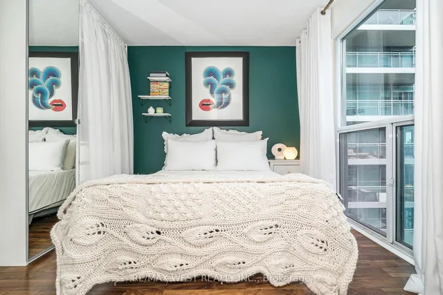 Additional image 22 of 100 Western Battery Rd Unit 1601