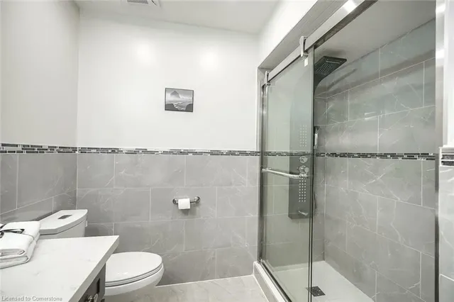 Additional image 29 of 85 Gennela Sq