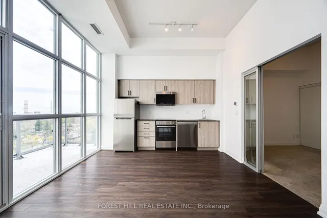 Additional image 9 of 20 Meadowglen Pl Unit 826
