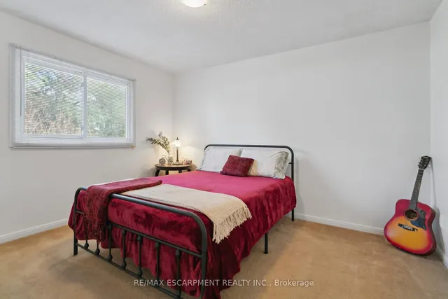 Additional image 23 of 2187 Sandringham Dr