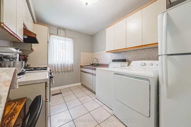 Additional image 20 of 65 Mount Pleasant Dr