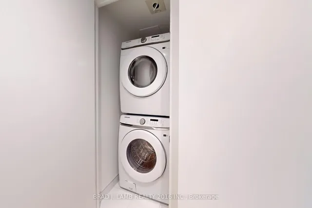 Additional image 32 of 195 McCaul St Unit 1603