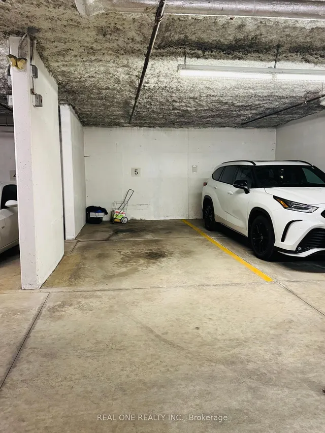 Additional image 15 of 2199 Sixth Line Unit 405