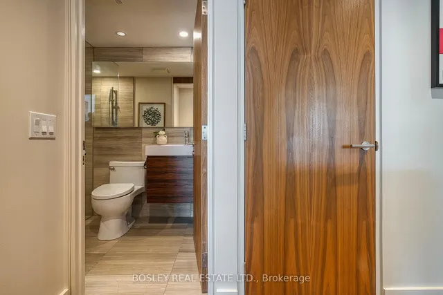 Additional image 30 of 50 Lombard St Unit 2104