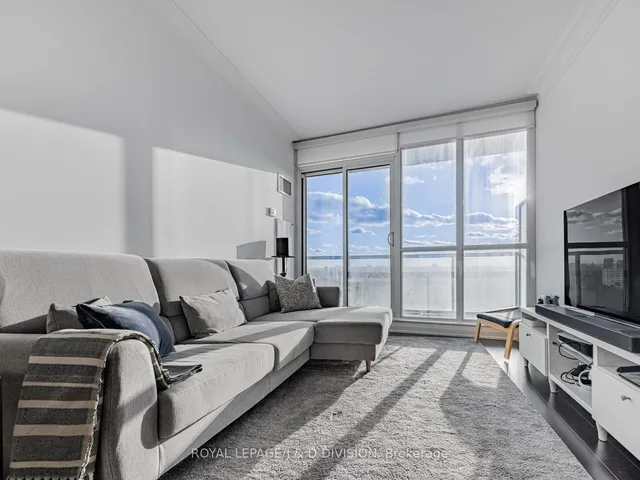 Additional image 5 of 530 St Clair Ave Unit 1101