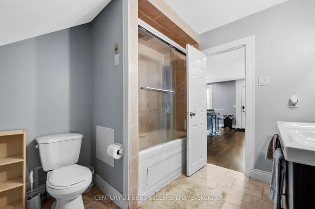 Additional image 32 of 933 Highway 6 N/A