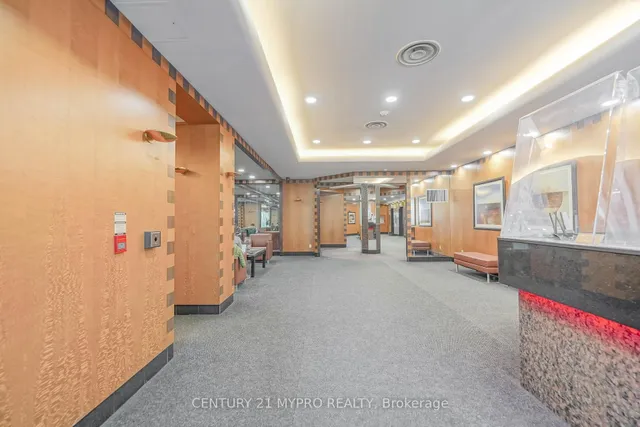 Additional image 3 of 18 Hillcrest Ave Unit 801