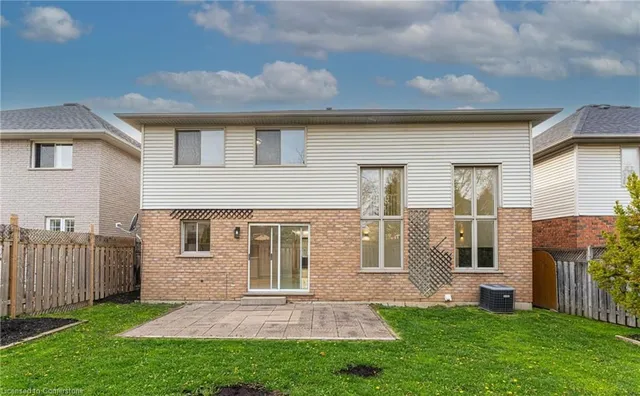 Additional image 46 of 67 Bridgeport Cres