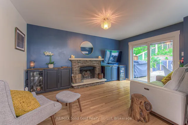 Additional image 21 of 57 Royal Orchard Dr