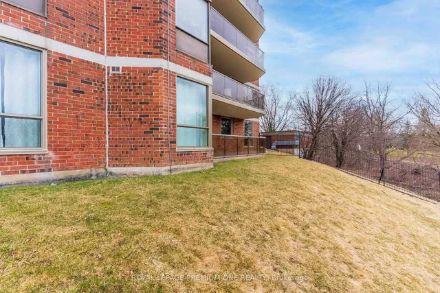 Additional image 34 of 238 Albion Rd Unit 110