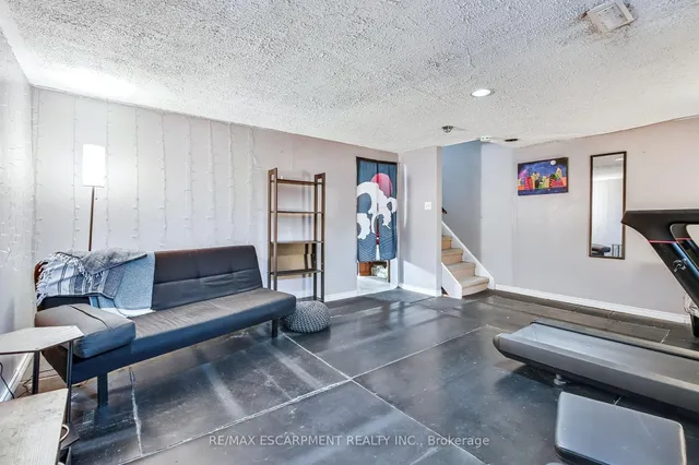 Additional image 26 of 2700 Barton St Unit 2