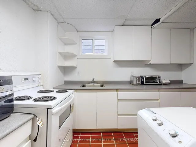 Additional image 36 of 62 Ernest Ave