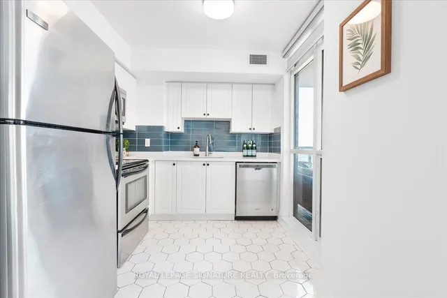 Additional image 12 of 225 Sherway Gardens Rd Unit 2105