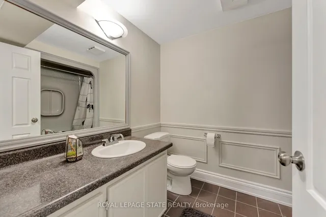 Additional image 39 of 660 Highvalley Rd