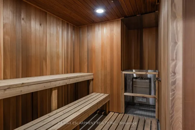 Additional image 28 of 50 Eglinton Ave Unit 1002