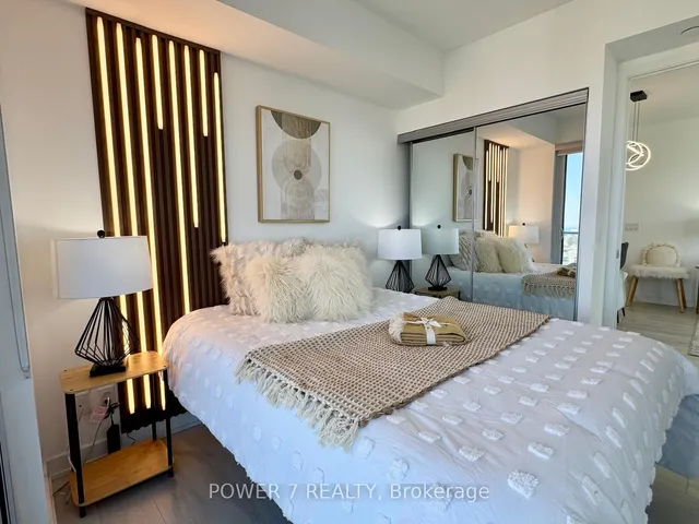 Additional image 23 of 501 Yonge St Unit 3305