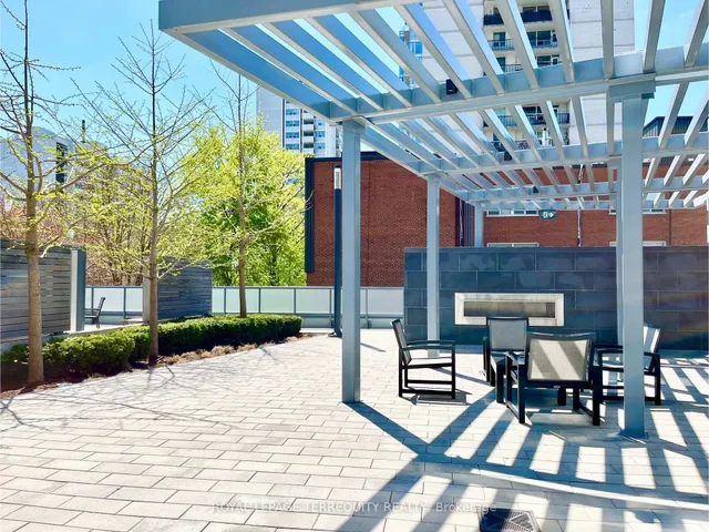 Additional image 32 of 125 Redpath Ave Unit 405