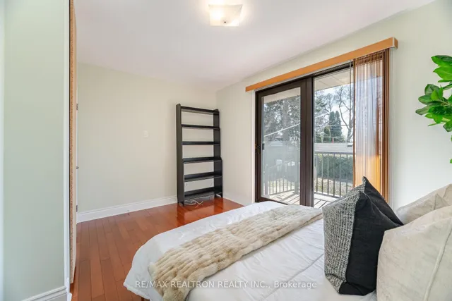 Additional image 23 of 86 Crendon Dr