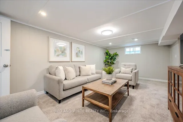 Additional image 32 of 315 Ottawa St