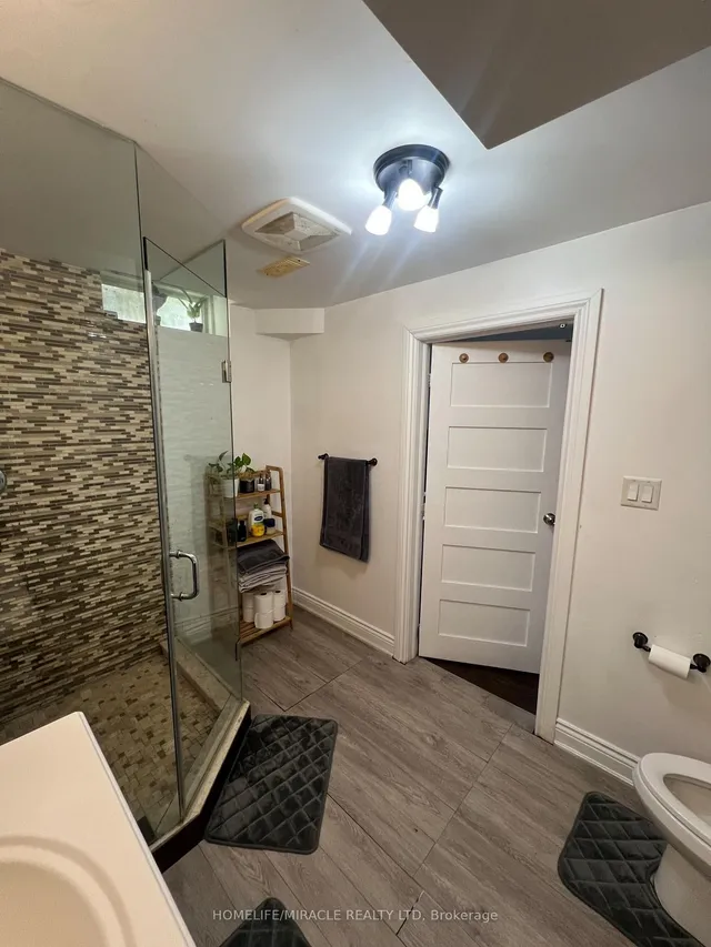 Additional image 21 of 53 Hiberton Cres