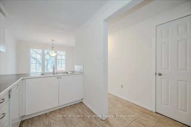 Additional image 9 of 2055 Walkers Line Unit 105