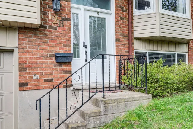 Additional image 4 of 128 Albion Crt