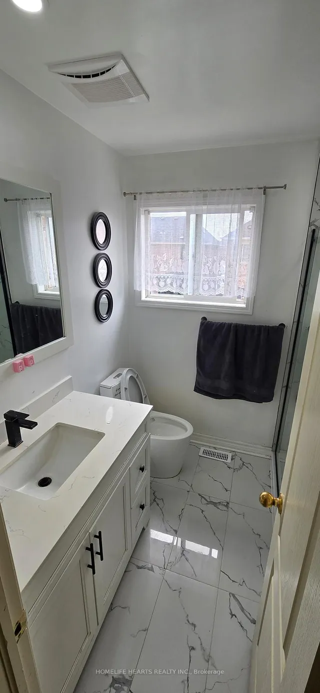 Additional image 15 of 35 Triple Crown Dr