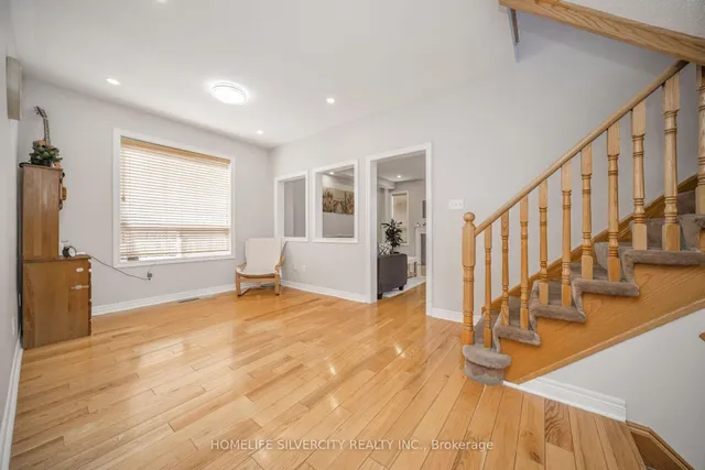 Additional image 6 of 6 Aria Lane