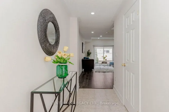 Additional image 3 of 25 Unionville Cres