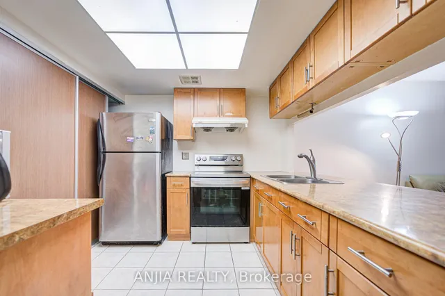 Additional image 15 of 225 Bamburgh Circ Unit 512