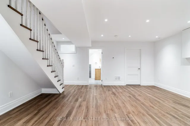 Additional image 24 of 520 Manning Ave