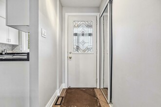 Additional image 3 of 1950 BOWLER DRIVE