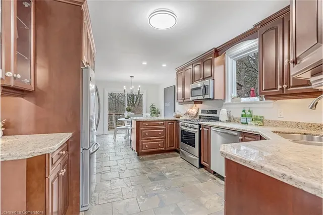 Additional image 30 of 419 Patricia Dr