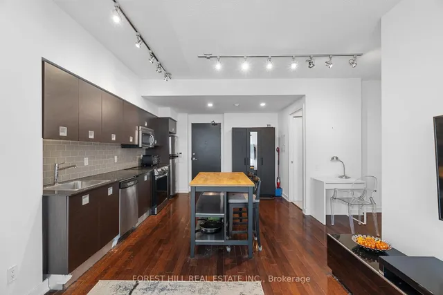 Additional image 14 of 33 Charles St Unit 1101